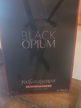 Yves Saint Laurent Black &  Red Opium Bottle.Brand New Perfume. Never Used.
